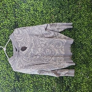 Cynthia Rowley White and Gray Boho Soft Hoodie – Size 1X